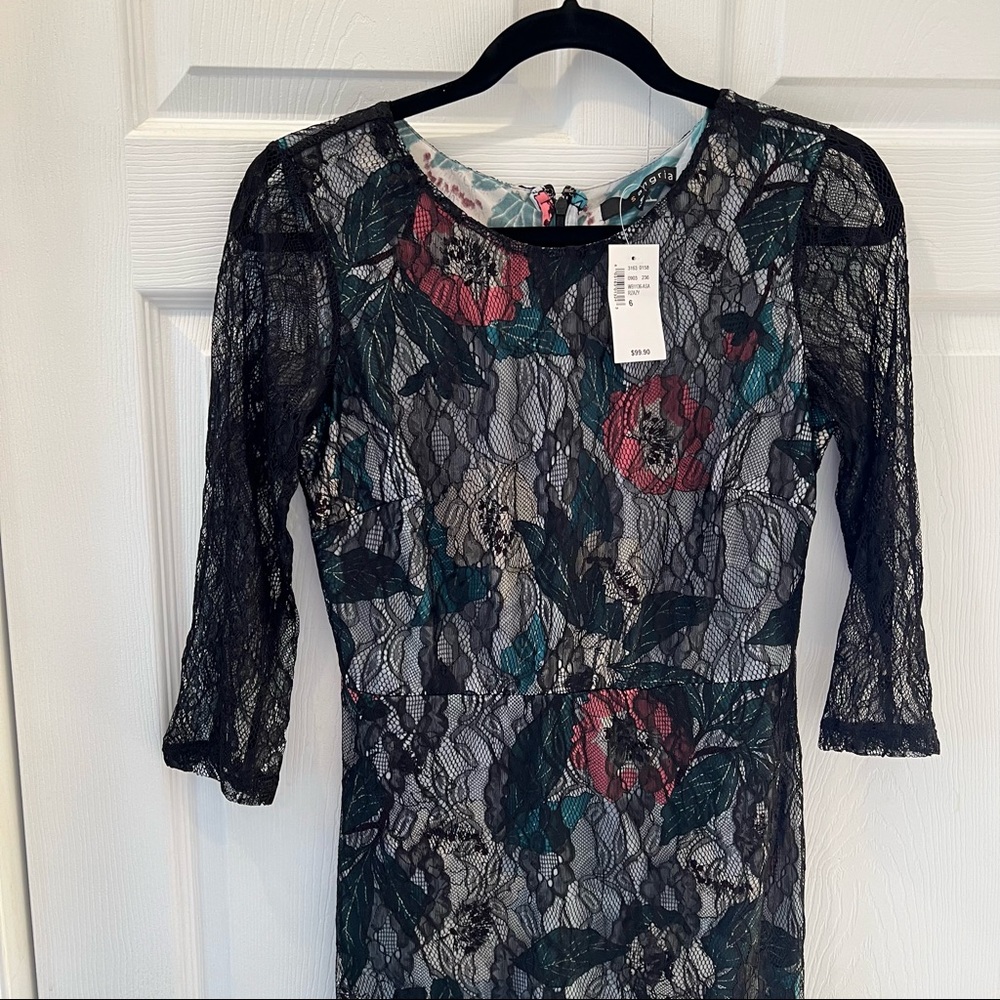NET Black Lace With Floral Underlay Fitted Dress, Size 6